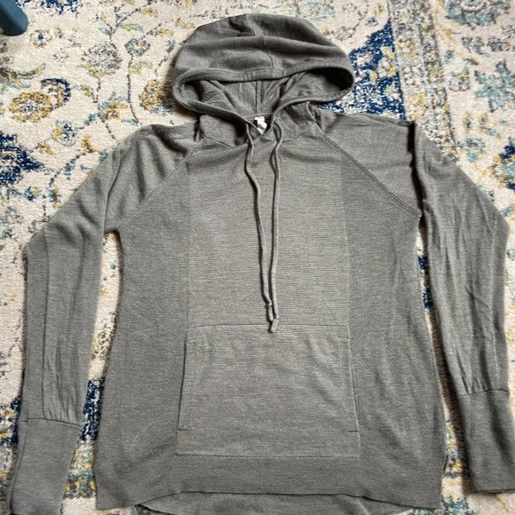 Lululemon Sweater, Gray, US 12 - Picture 1 of 3